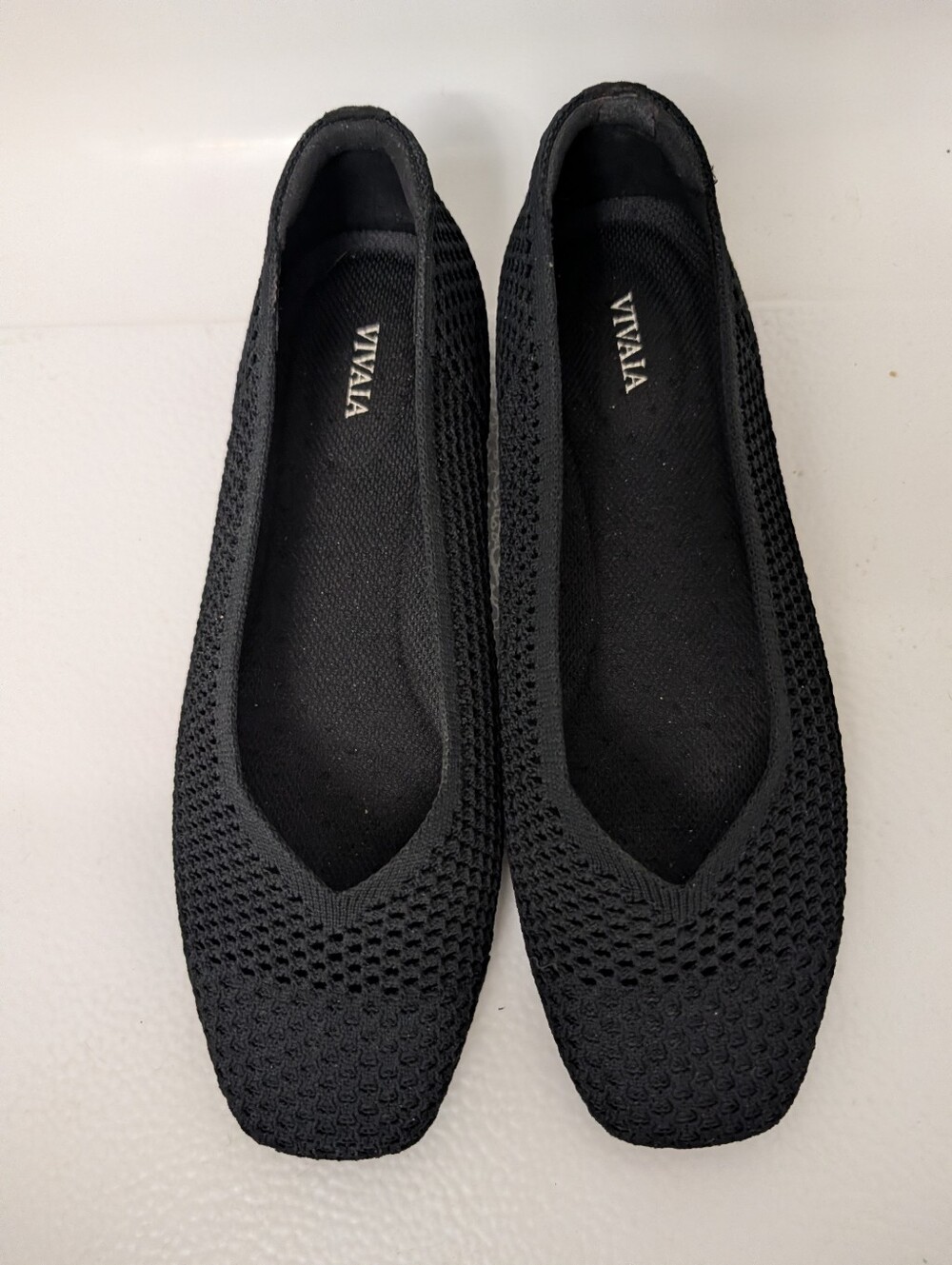 Women's Vivaia Margot 2.0 Black Knit Ballet Flats Size 10